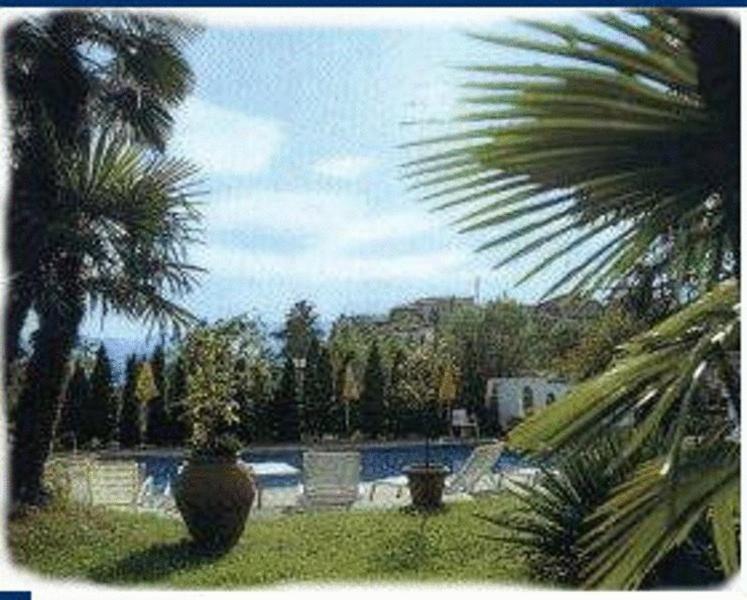 La Comanella Hotel Comano Luaran gambar